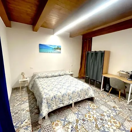 Apartment Donna France